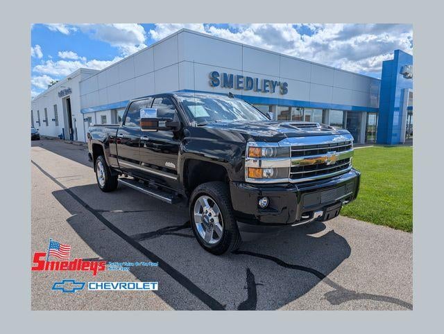 2018 Chevrolet Silverado 2500 HD High Country in Black — front three-quarter view