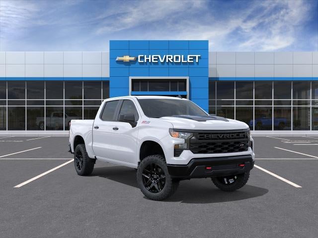 2026 Chevrolet Silverado 1500 Custom Trail Boss in Summit White — front three-quarter view