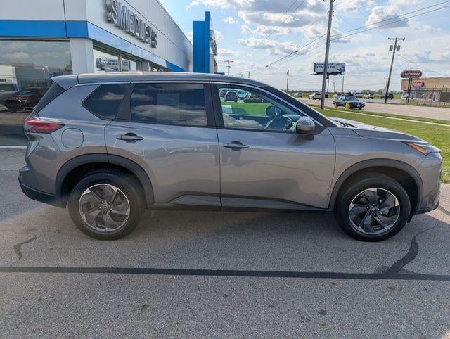 2024 Nissan Rogue — side profile view