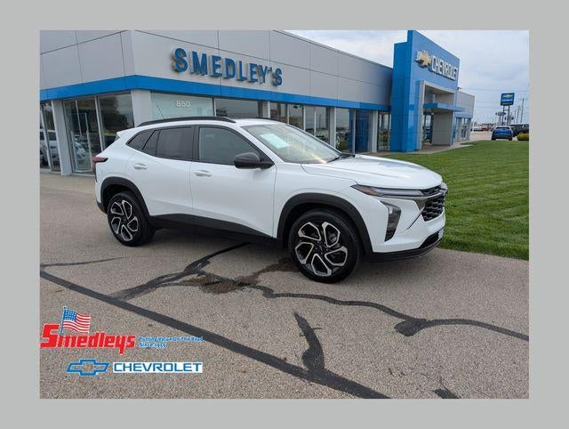2024 Chevrolet Trax 2RS in Summit White — front three-quarter view