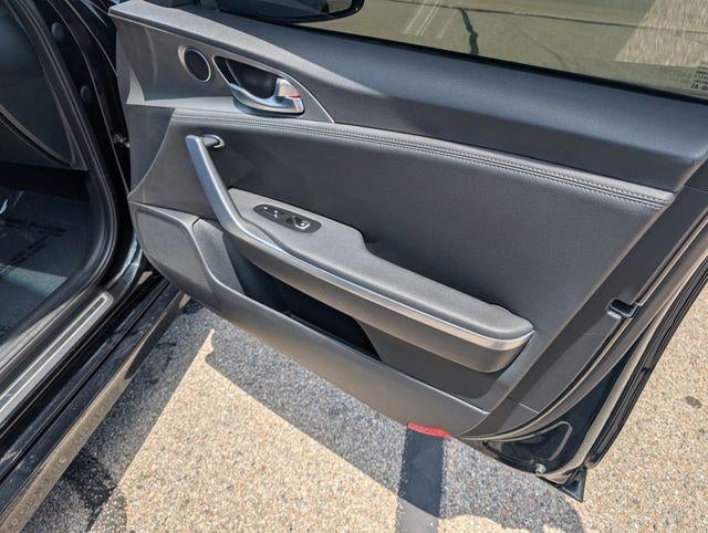 2018 Kia Stinger — interior view